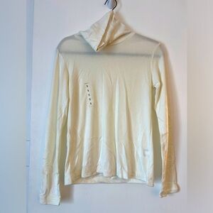 Uniqlo turtle neck